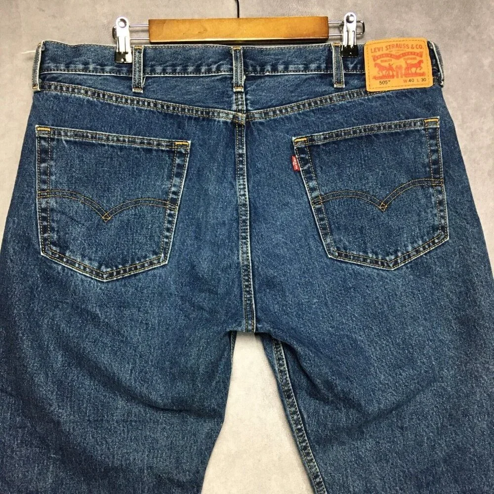 Levis Mens 505 Regular Fit Blue Jeans size 40x30 Cotton Denim Pants Copper Rivet